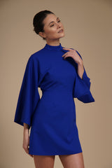 Rochie mini Albastru Regal din crep elastic, tip kimono, cu guler inalt si maneci evazate