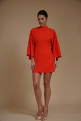 Rochie mini Corai din crep elastic, tip kimono, cu guler inalt si maneci evazate