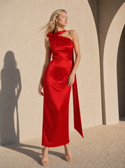 Rochie Rosie midi eleganta din satin pe umar, cu detaliu floral si croiala midi