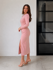 Rochie eleganta midi conica din crep elastic Roz Prafuit, cu maneci lungi si crapatura
