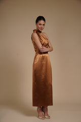 Rochie Bronz midi eleganta din satin pe umar, cu detaliu floral si croiala midi