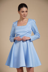 Rochie mini eleganta din tafta fixa gloss Baby Blue, cu croi tip A, decolteu patrat si maneci lungi