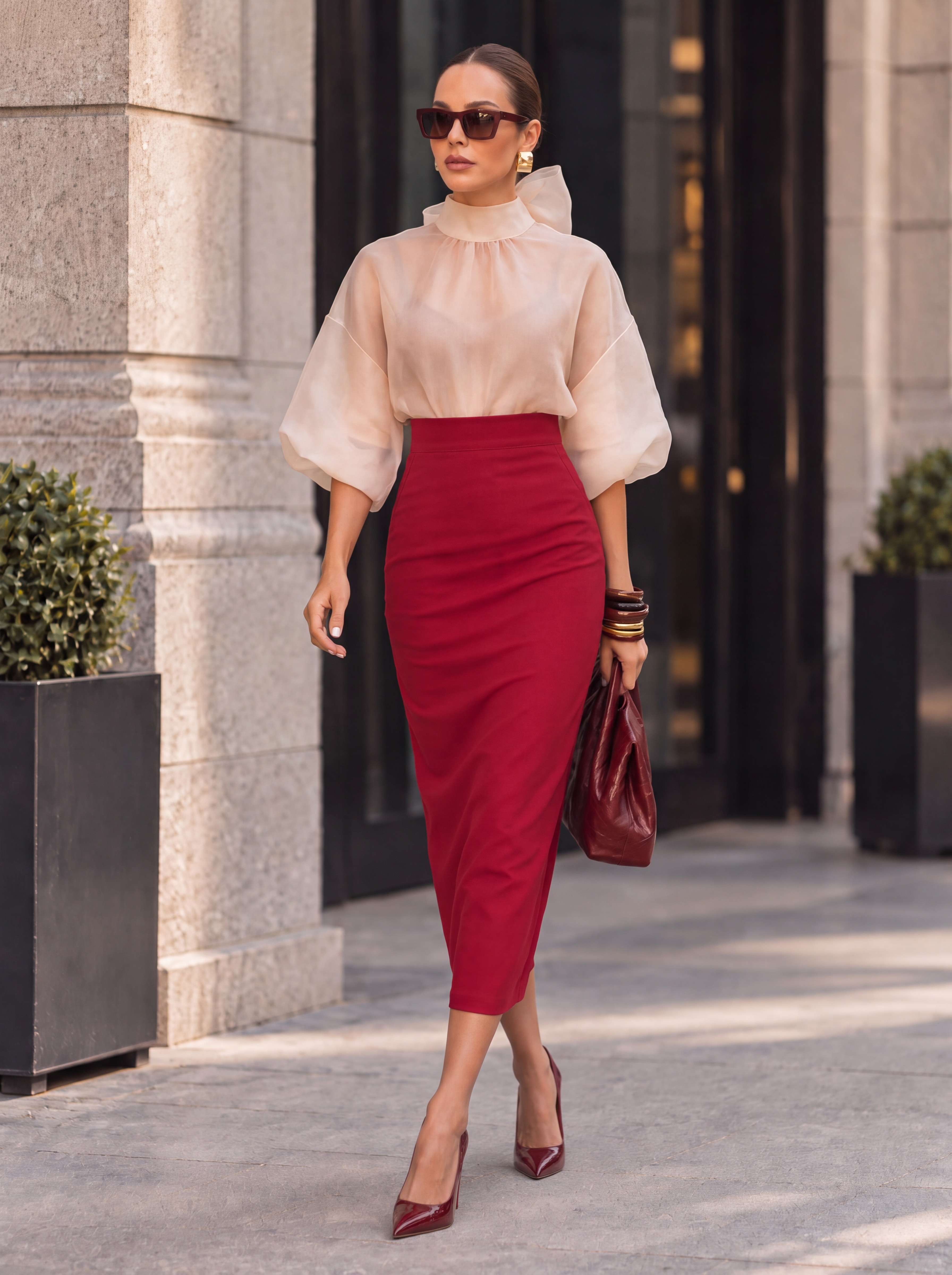 TOP DIN ORGANZA CU FUNDA BEJ